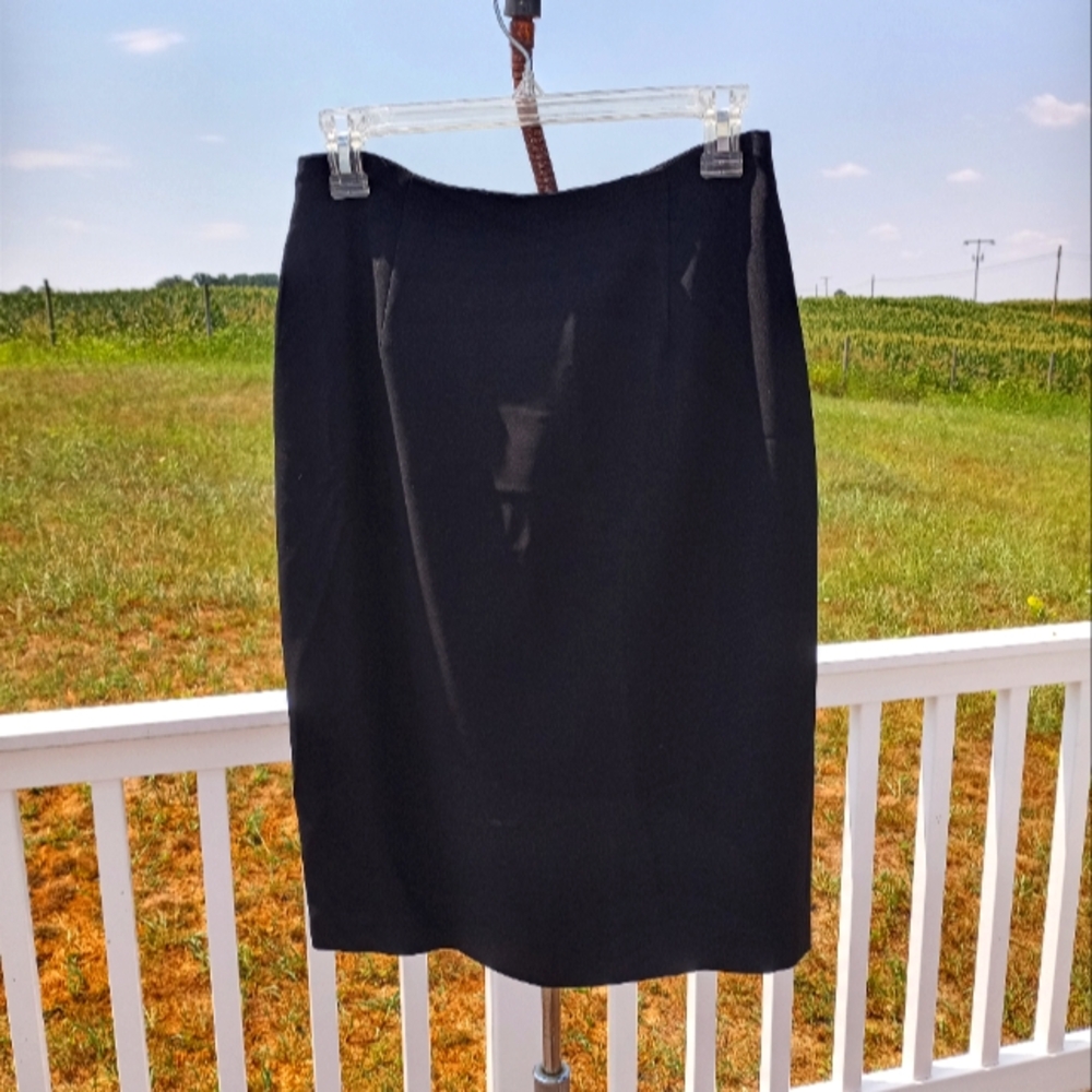 Talbots Black Pencil Midi-Skirt Size 6